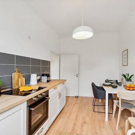 Апартаменты Wuppertaler Altbau-Traum Gutenberg - Naehe Dus & Dortmund & Koeln & Essen Экстерьер фото