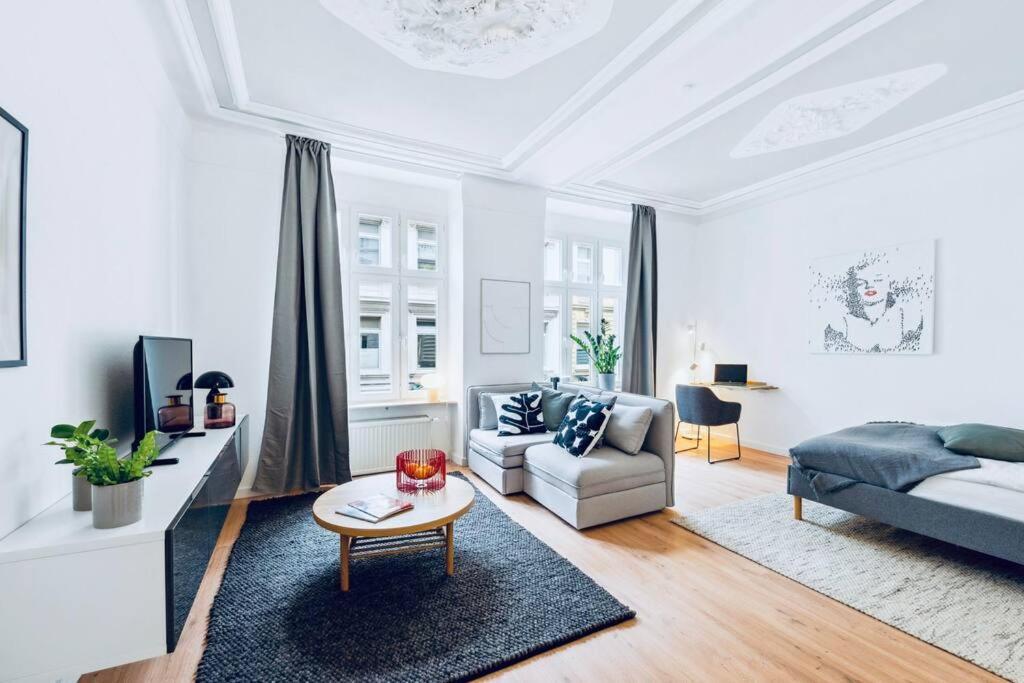 Апартаменты Wuppertaler Altbau-Traum Gutenberg - Naehe Dus & Dortmund & Koeln & Essen Экстерьер фото