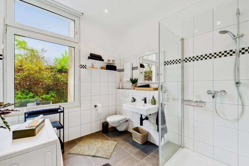 Апартаменты Wuppertaler Altbau-Traum Gutenberg - Naehe Dus & Dortmund & Koeln & Essen Экстерьер фото